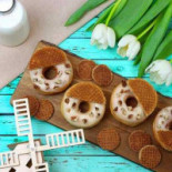 The Donut Library Tomis Bebida