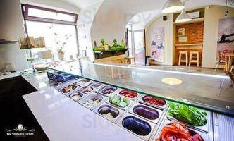 Cafe Anglais inside