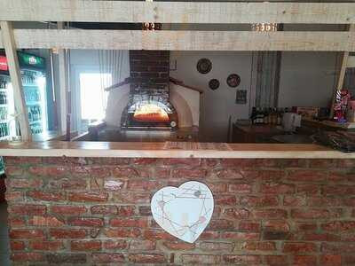 La Cooperativa Pizza Meniu