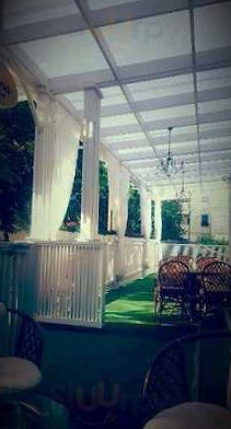 Alona Events În interior