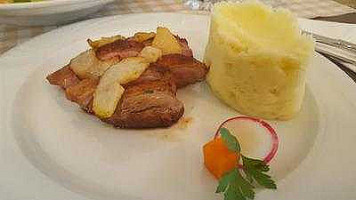 Restaurant RomAntik food