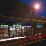 Super Mamma Extérieur