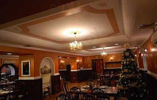 Conacul Domnesc inside