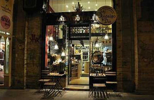 Suleyman Fresh Food inside