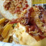 Hanul Dacilor Comida