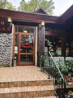 Restaurant Club Dracula outside