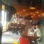 L'atelier Pub À l'intérieur