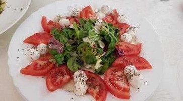 Club Hush food