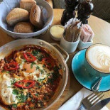Doncafe Brasserie Mâncare