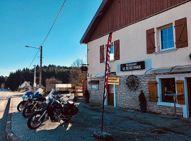 Buoni E Bravi outside