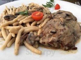 Cofetaria Casa Tosca food