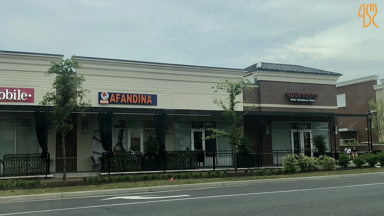 Street Food Lab Exterior