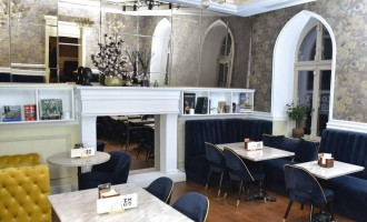 Zona À l'intérieur