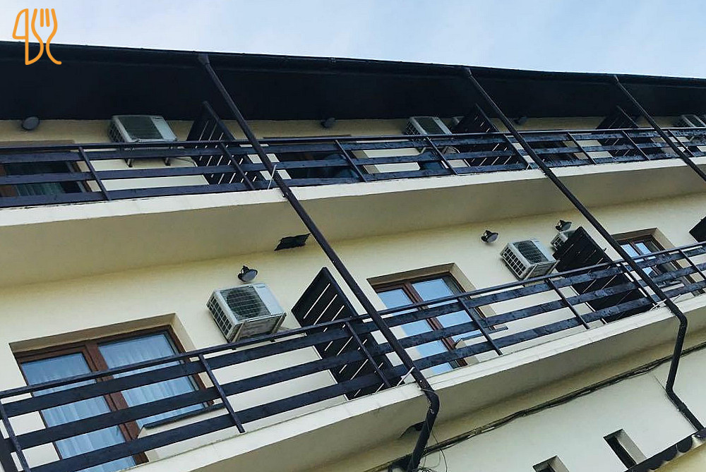 Vialux Pensiune Exterior