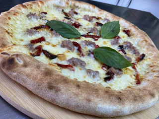 Pizza Johnny Pizza In Cluj