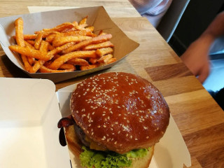 Cool Burger