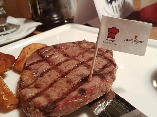 Red Angus Steakhouse