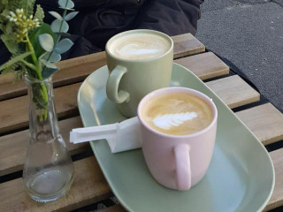 Noi2 Cafe