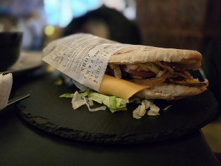 Burgeri Si Bere