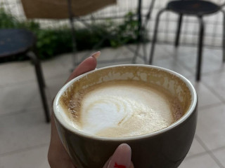 Giovinezza Coffee Shop