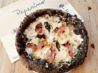 Pizzeria Peperino