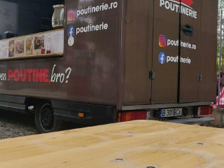 Poutinerie