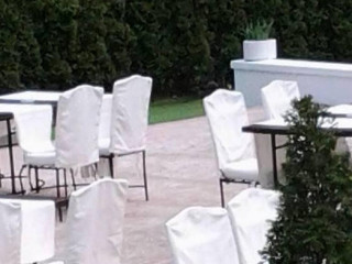 Anunturi Pentru Ospatari,bucatari,barmani Si Dj