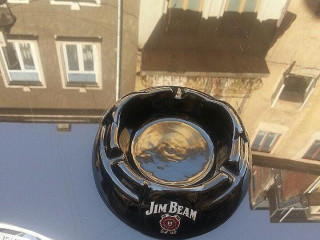 Je T'aime Champagne Café