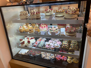Almond Artisanal Bakery