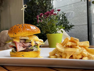 Mika Bistro