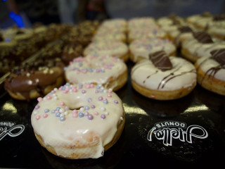 Hello Donuts