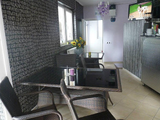 Menssa Cafe