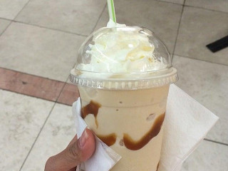 Cinnabon