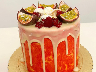 Cakes By Steezy