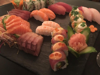 Sushi Food