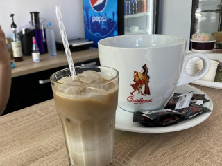 Coffee Trifoi