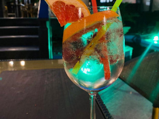 Flying Cocktails