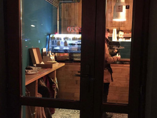 T-zero Coffee Shop 2