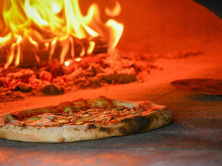 Napoleta Pizza