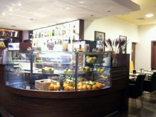 Nabulio Bistro Café