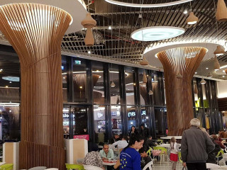 Food Court