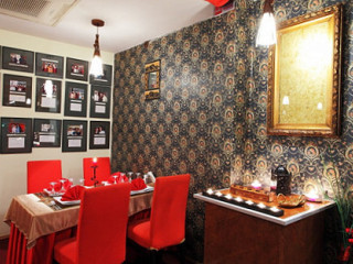Taj Express