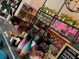 Central Culture Bistro