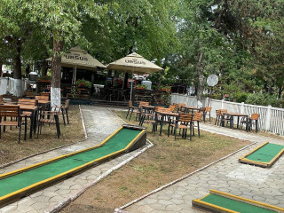 Minigolf&coffee Activitati Copii Bucuresti, Cafenea Si In Parc