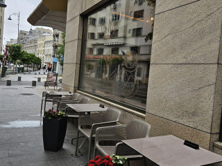 La Lup Bucharest