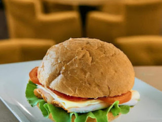 Domino Star (barul Galben)