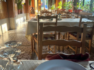 Complex Aleea Nucilor