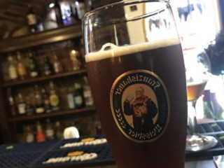 Imperium Pub