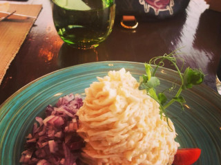 Le Premier Constanta