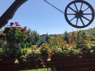 Pensiunea Casa Moteasca